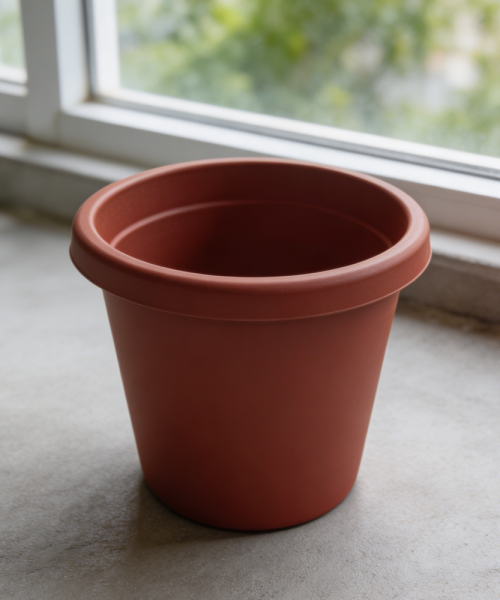 Clay Plastic Round Planter 2-Pack with Drainage
