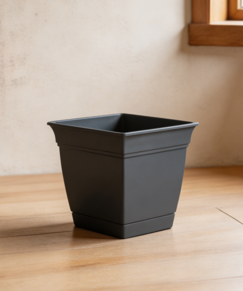 Black Plastic Square Planter 2-Pack with Saucer